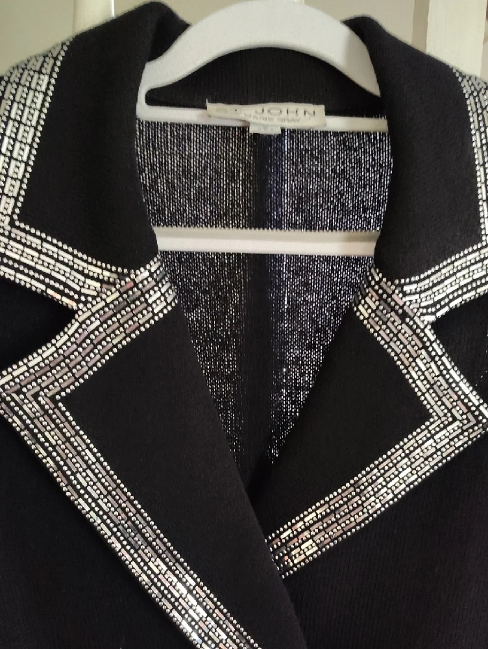 St. John suit, 10. - Picture 4 of 12